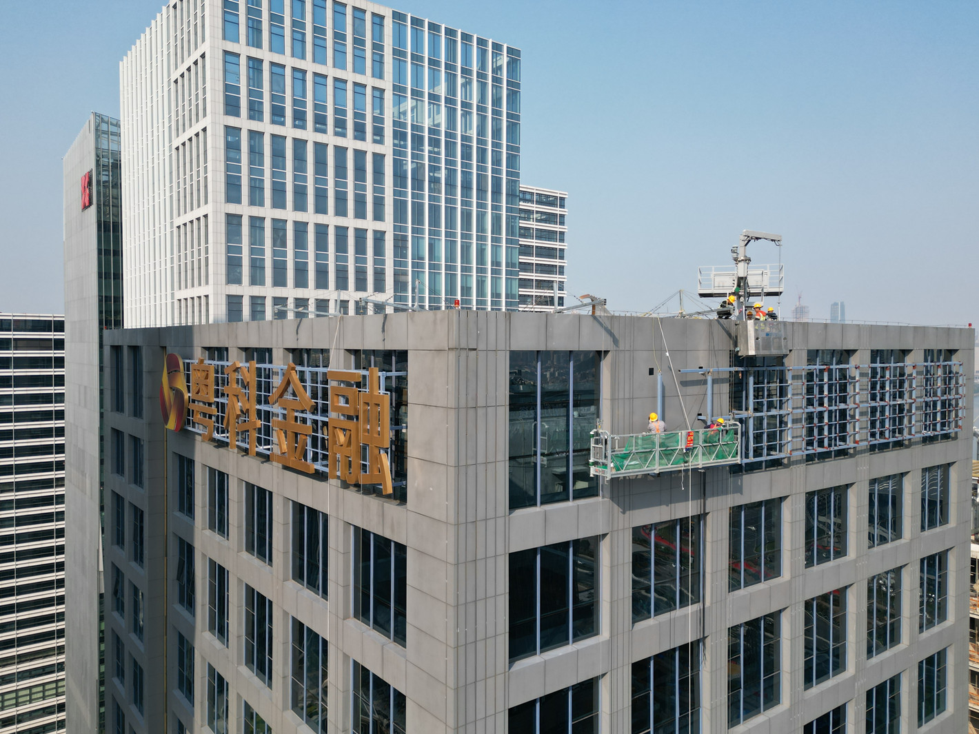 廣州三志廣告 樓頂大字與發(fā)光字的一站式專家